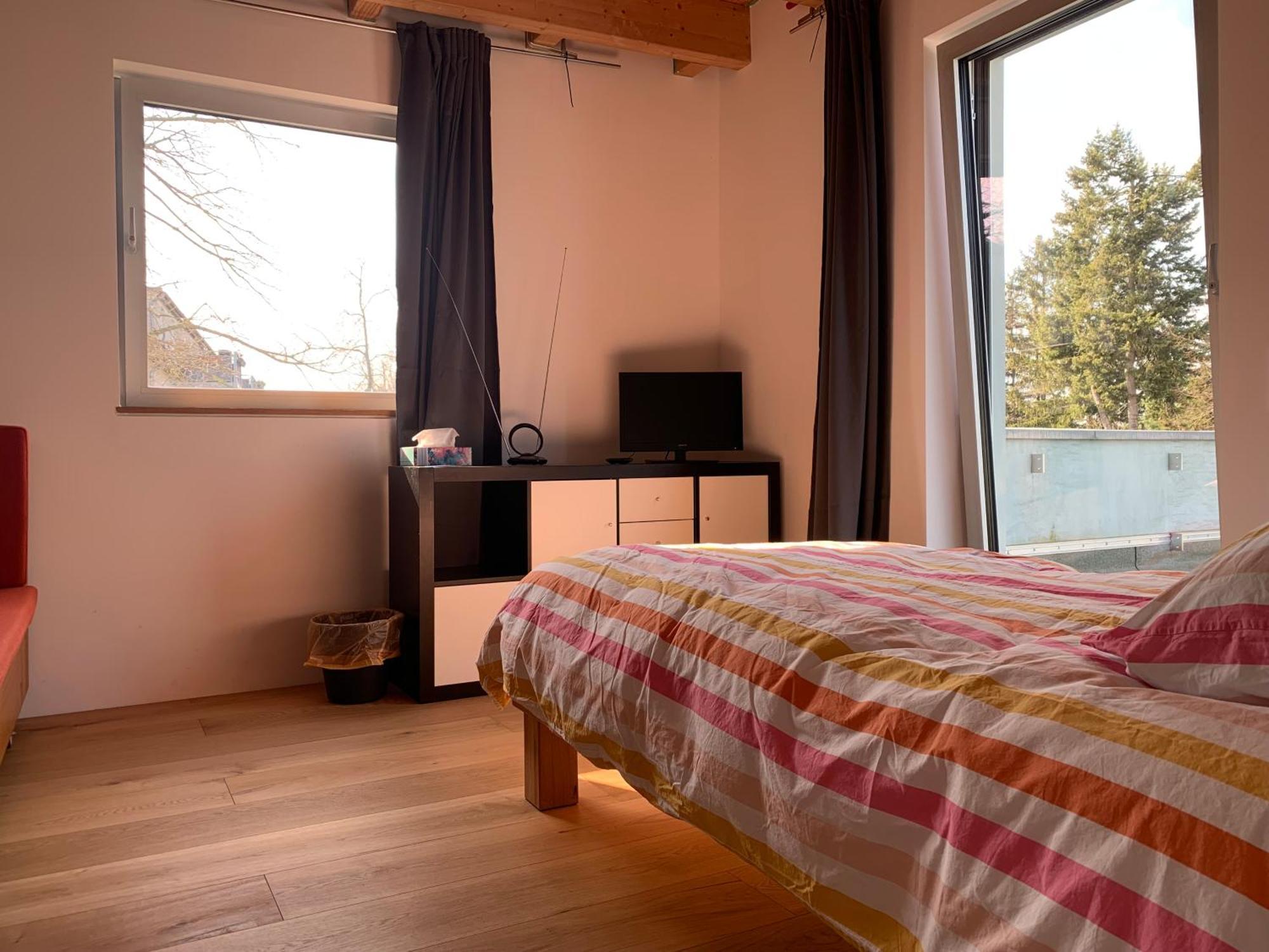 A Cozy Room In A Modern House Potsdam Eksteriør bilde